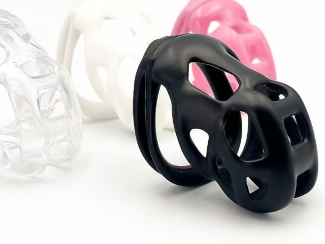 What Does a Concealed-Lock Cage Feel Like Under Clothing?
