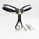 Keeper of Desire - Female Chastity Belt with Transparent Panel material finish close | 3d-chastity