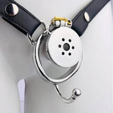 Negative Underlock Inverted Chastity Cage with Belt wearing | 3d-chastity